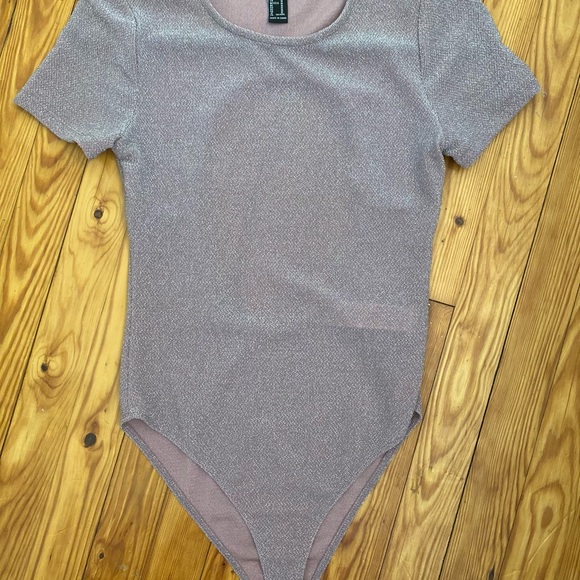 Forever 21 pink body suit - Picture 2 of 8